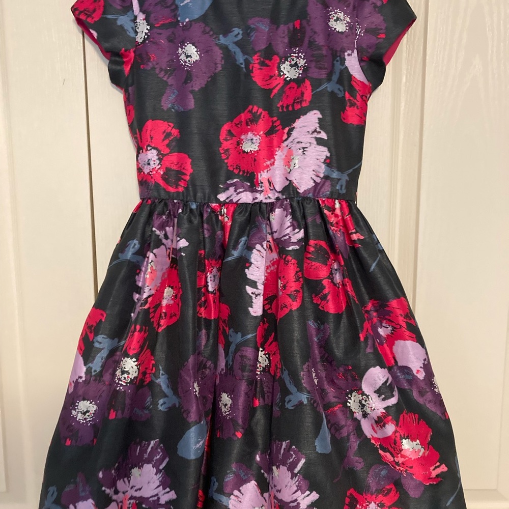 Super cute girls Gymboree floral dress. Size 10